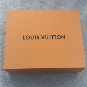 Louis Vuitton box